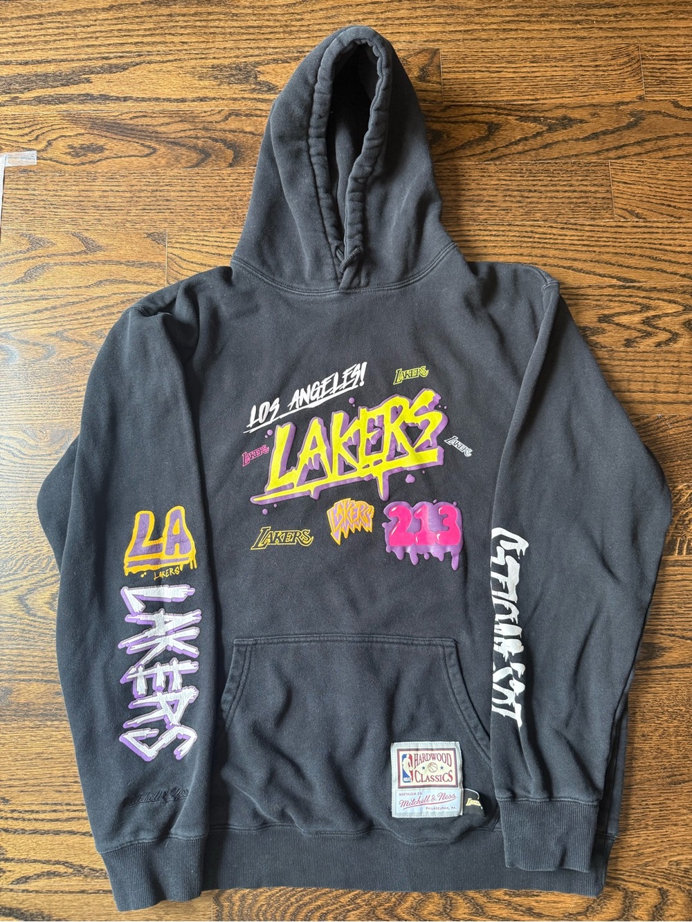 Mitchell & Ness Black Los Angeles Lakers Graphic Pullover Hoodie